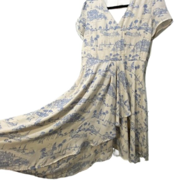 PAPER DOLLS Womens Reggie Dress Toile Print Cream Blue Size L Feminine Coquette - Picture 7 of 10